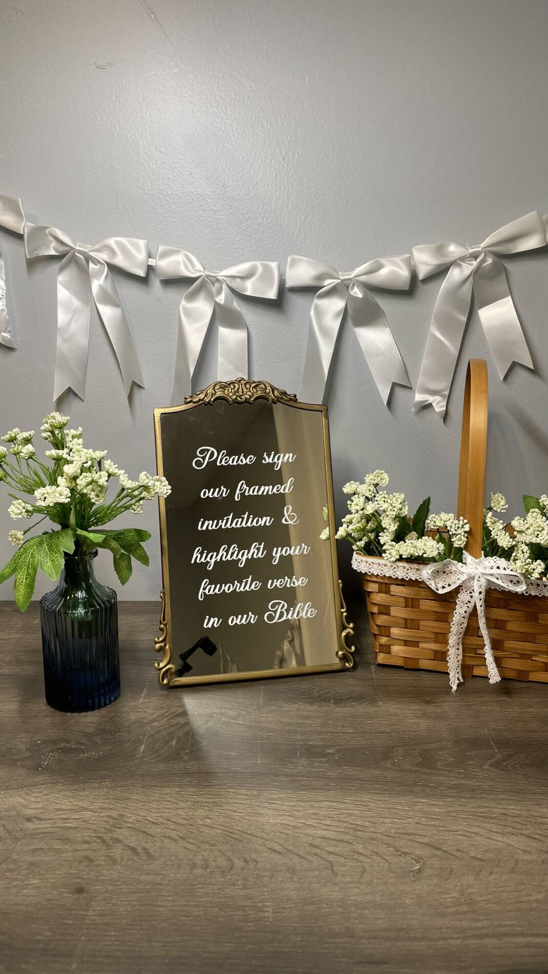 Mirror Sign
